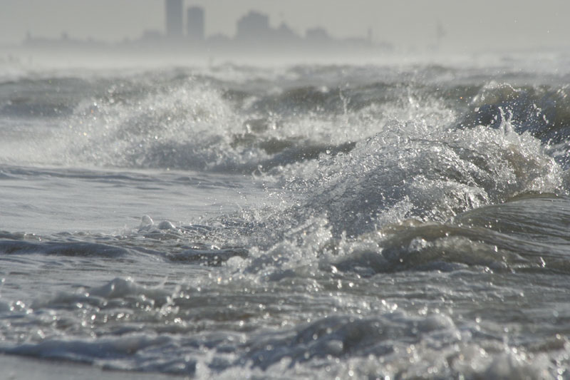 Wassenaarse slag - golf met Scheveningen op de achtergrond