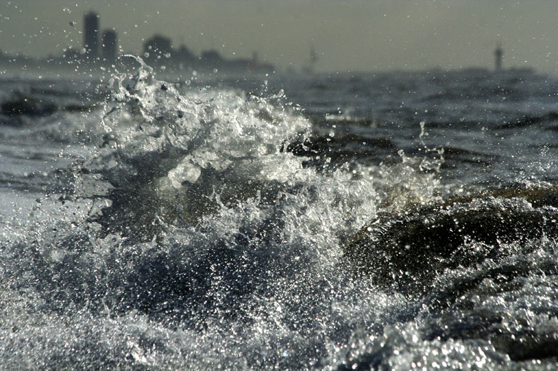 Wassenaarse slag - golf met Scheveningen op de achtergrond